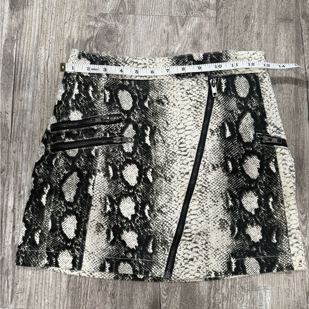 Princess Polly Black and White Snake Print Mini Skirt - Picture 3 of 6